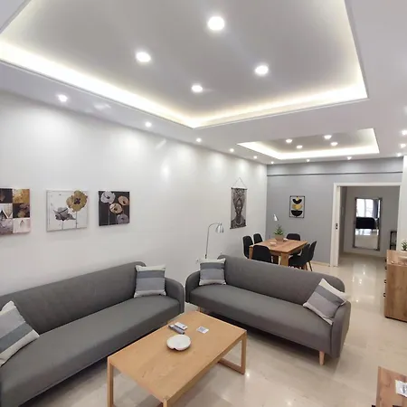 Alexa's Center Corinth