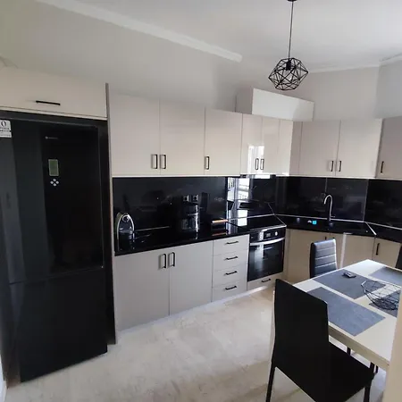 Alexa's Center * Corinth