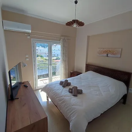 Alexa's Center Corinth