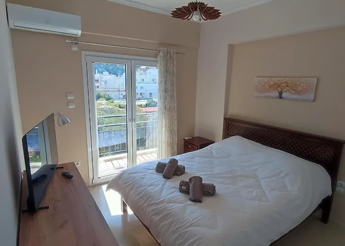 Alexa's Center Corinth