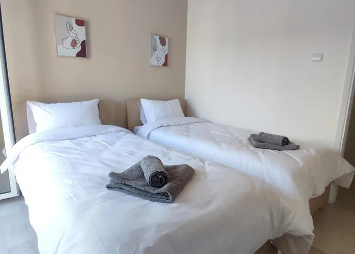 Alexa's Center Corinth